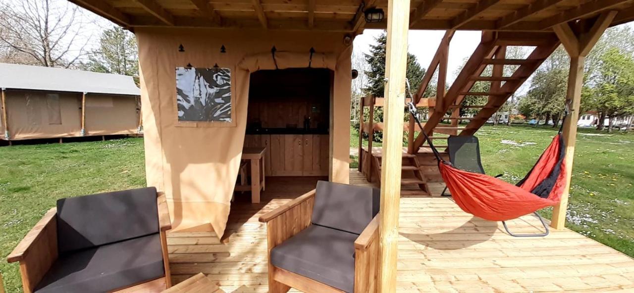 Tente Cabane Du Camping Hautoreille Bannes  المظهر الخارجي الصورة